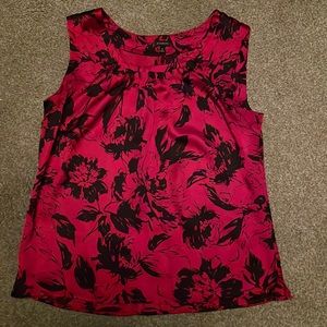 Talbots red and black sleeveless shirt